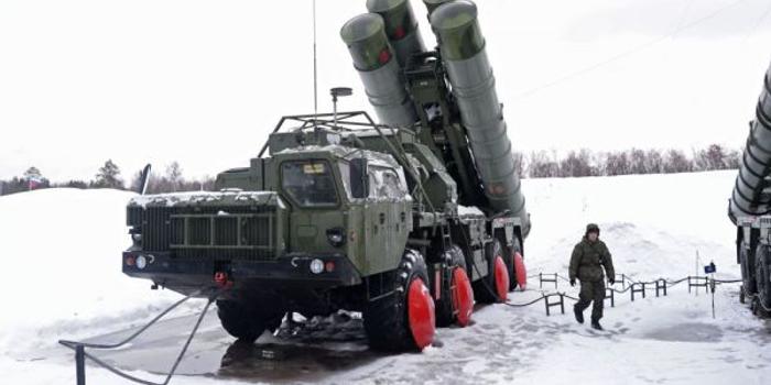 可拦截中导 俄军S-400防空导弹系统部署北极