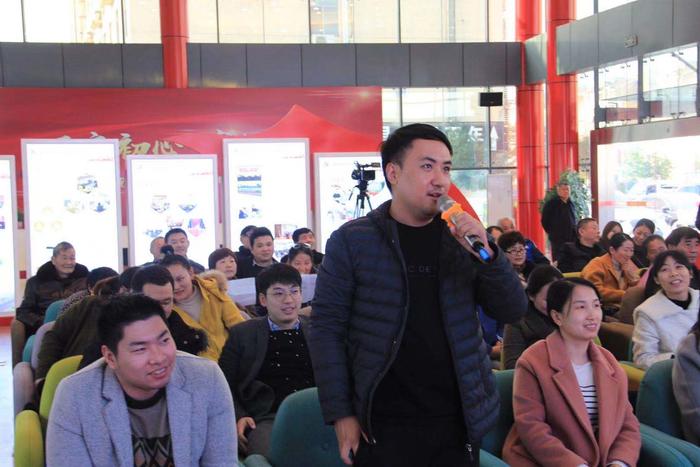 马克思主义进园区——“红色城南”党建沙龙在靖江城南成功举办