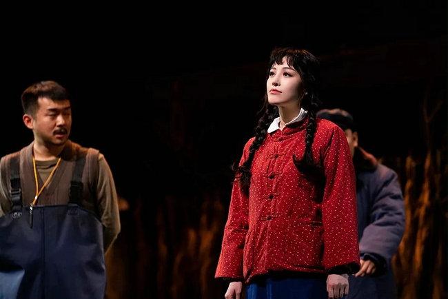 葛天话剧《小红和小明》首演专访：不一样的舞台，同样的风采