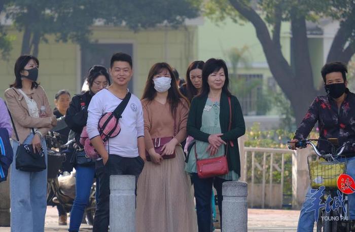 @广州人，未来几日依旧是轻度污染，出门记得戴口罩