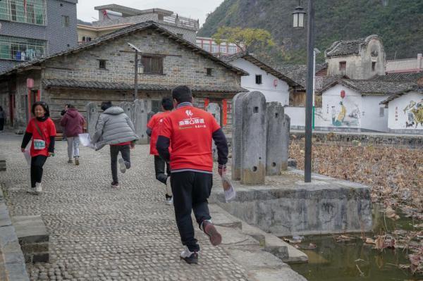 “南越古驿道”定向赛跑进韶关，康宝莱助跑倡导“营养+运动”健康理念