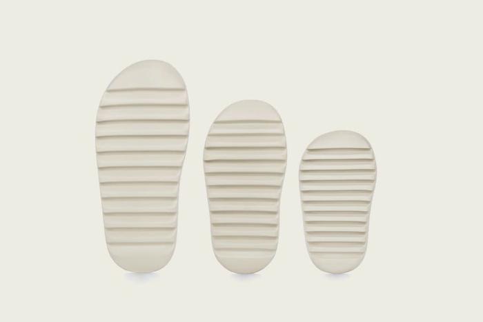 全尺码上架，adidas YEEZY Slide拖鞋将于本周正式登场