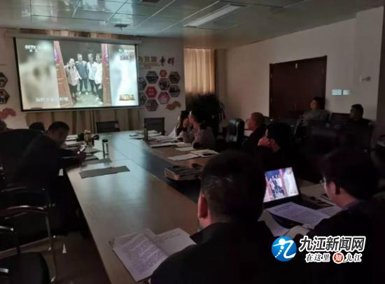 人民路街道党工委开展党的十九届四中全会专题学习