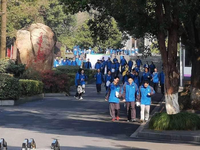 浙江学考选考试题重复？考试院工作人员：毫无根据的猜测