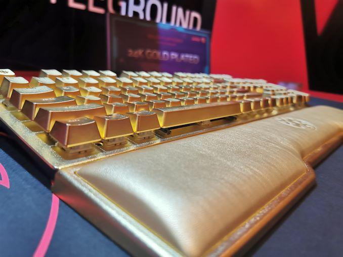 (题图 via AnandTech)