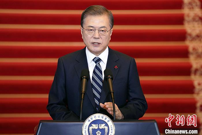 韩国总统文在寅：中国在解决朝核问题上发挥重要作用