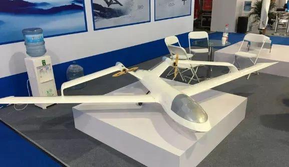 图:贵航展出的模型