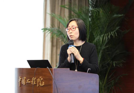 北京邮电大学教授张建华