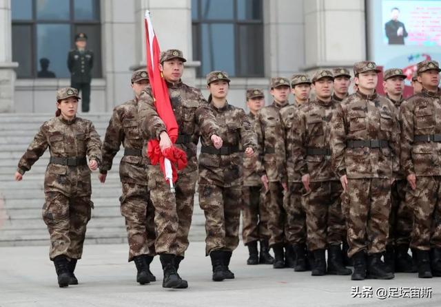 刘诗雯发烧带病军训！国乒猛将吃不饱睡不好 陈玘被马龙许昕感动