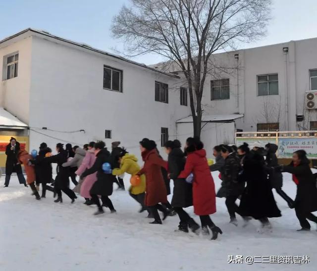 磐石东宁街道开展“冰雪盛宴、悦动磐石”主题冰雪文化节活动