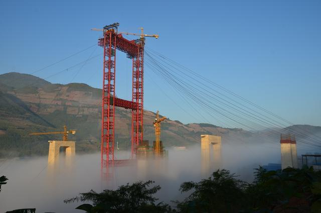 怒江特大桥主体建成，国际通道即将打通，6小时路程将被缩为2小时