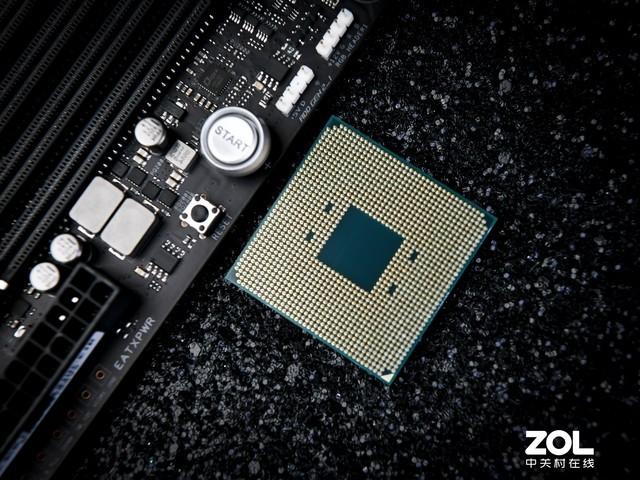 AMD Ryzen 7 3700X