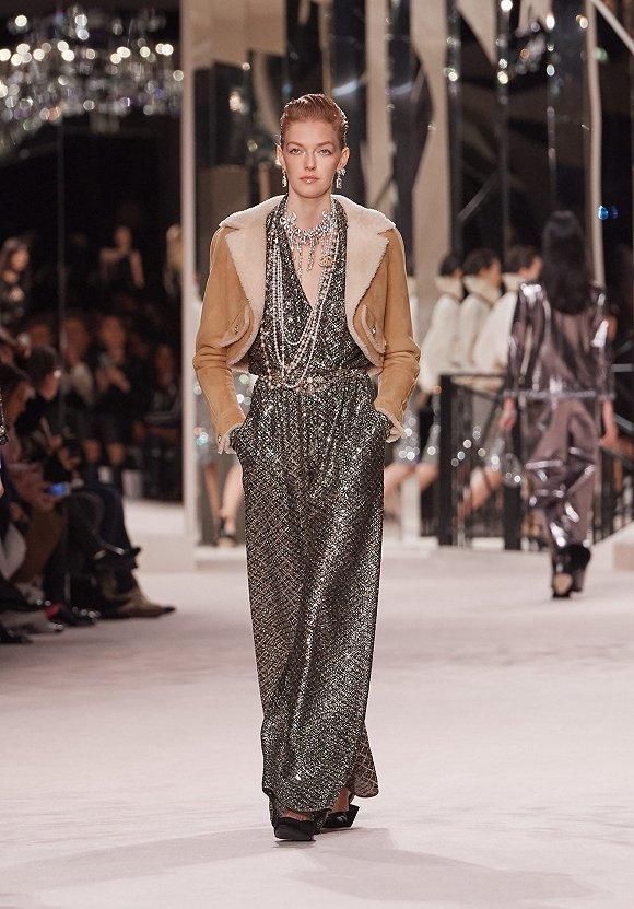 CHANEL 2019/20高级手工坊系列 图片来源:CHANEL官网
