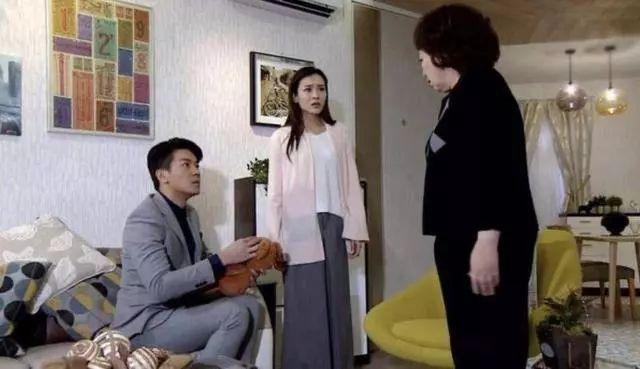 《BB来了》姐妹篇《BB大晒》试造型 TVB新晋视帝将搭档产后复出小花演夫妻