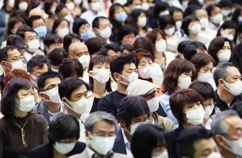人流密集区一定正确戴口罩