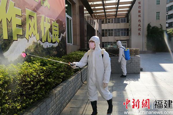 武警福建总队三明支队官兵春节期间“战疫情”见闻