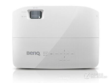 图为:明基W1050投影机