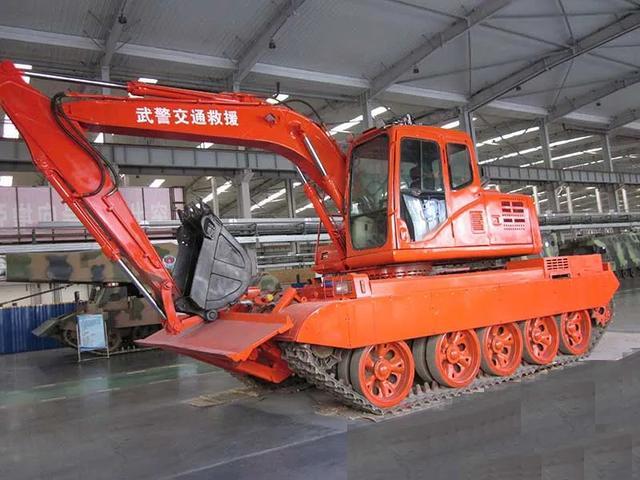 图片:这些都是一机厂的产品,数数几对轮?