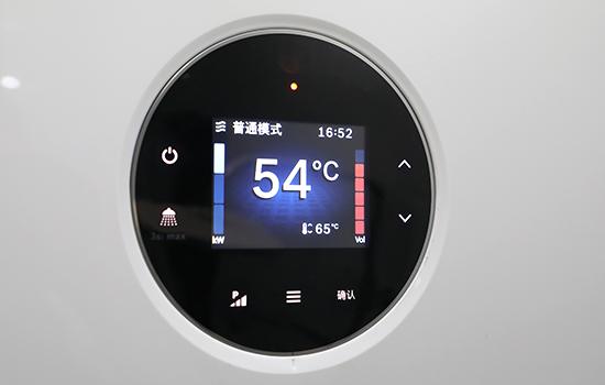博世Tronic 7500i电热水器操控面板