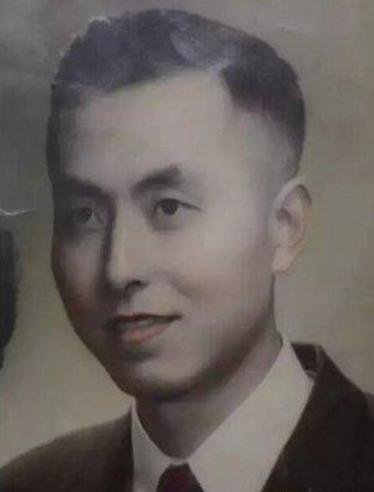 ·年轻时的杨维骏。