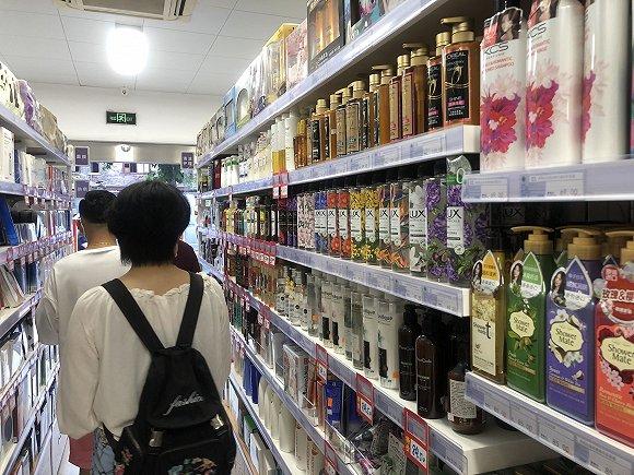 雷允上药妆店。(图片来源:张钦)