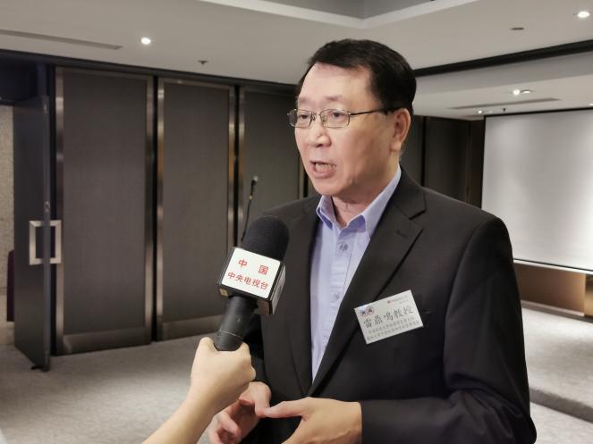 △香港科技大学经济学系原系主任雷鼎鸣