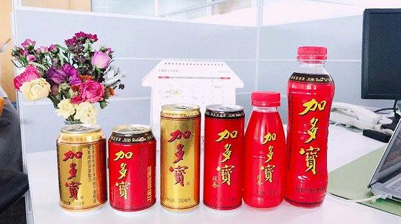 加多宝的各种包装。图片来源:加多宝公众号