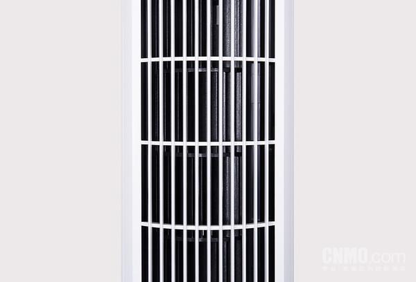 间隔仅为6.9mm的细密格栅