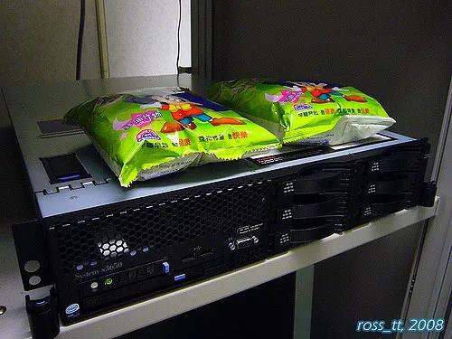 图源:ross_tt@flickr, CC BY-NC-ND 2.0