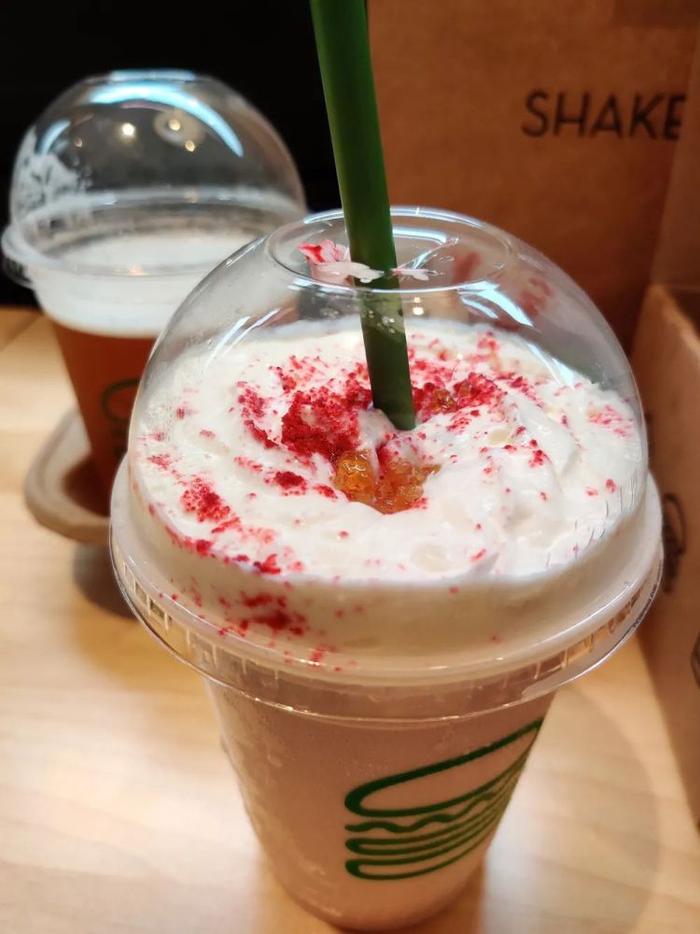 想减肥失败吗?喝Shake Shack的奶昔吧~