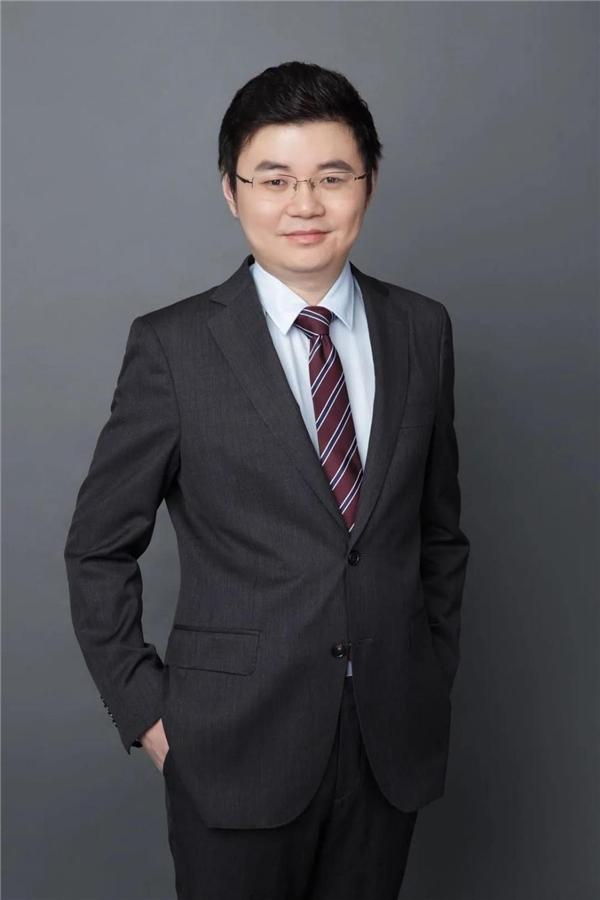 (胡时伟,第四范式联合创始人兼首席架构师)