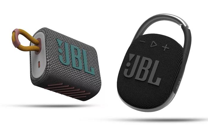 左为 JBL Go 3,右为 JBL Clip 4 。