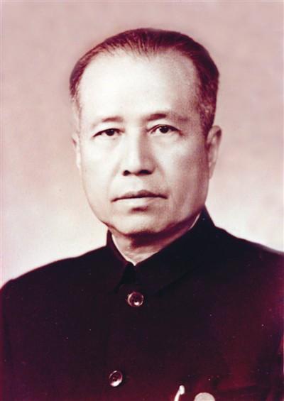图为庄希泉