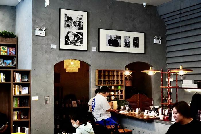 书店的咖啡区