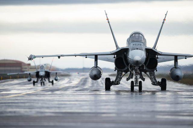 加拿大皇家空军的CF-18战斗机 资料图