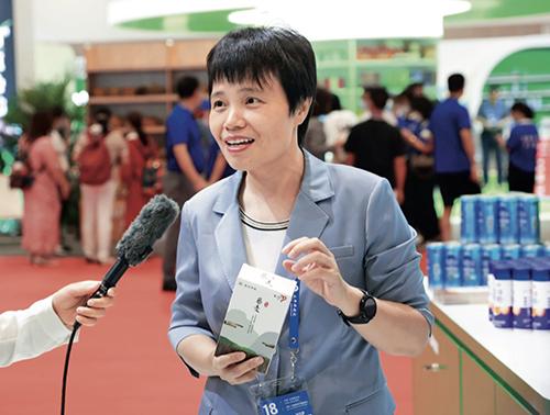 中石化易捷销售有限公司党委书记、董事长叶慧青