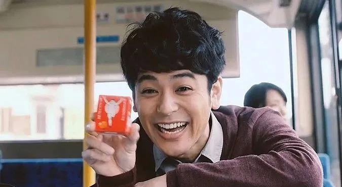 妻夫木聪的smile.Glico广告;图片来源:广告截图