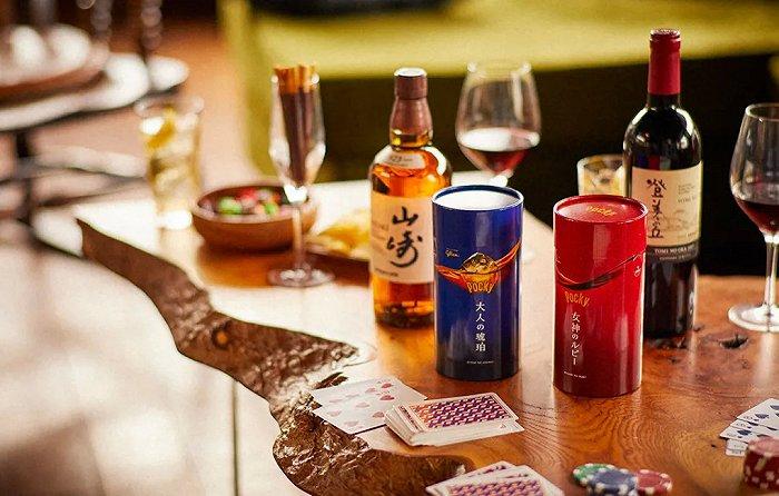 蓝色为“大人的琥珀”,红色为“女神的红宝石”;图片来源:泊Rutto coton摄影