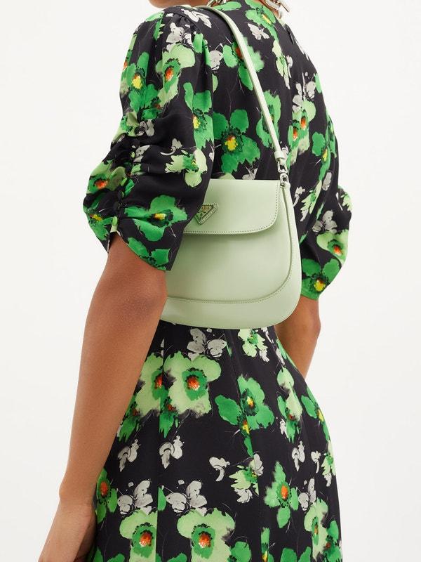 Prada Cleo图片来源:matchesfashion