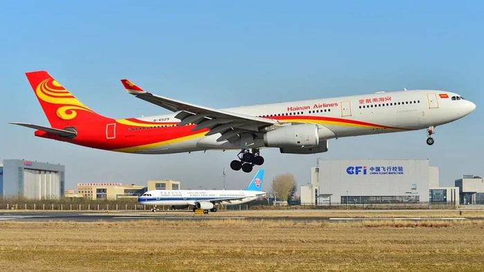 图:空客A330 摄影:拉上窗帘
