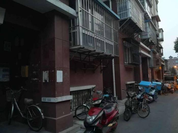 西城区德胜学区房。 李凯旋摄