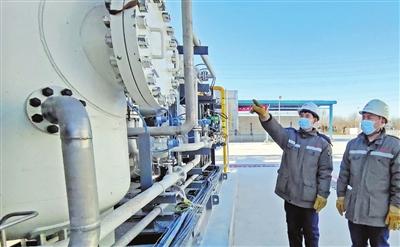 《天津日报》报道 | 图片新闻：天津新氢能源发展有限公司加氢母站一期项目顺利完成72小时运行测试
