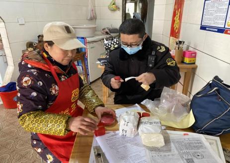 湖北宜昌宜都市市场监管局开展春节前食品安全抽检工作