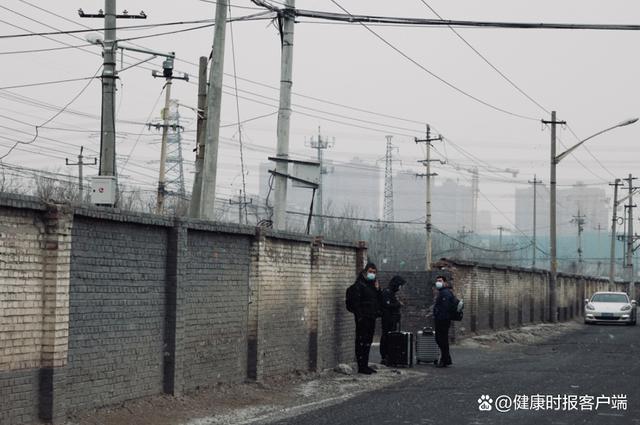 北京朝阳区石各庄：“流调中最辛苦的中国人”居住村，只进不出