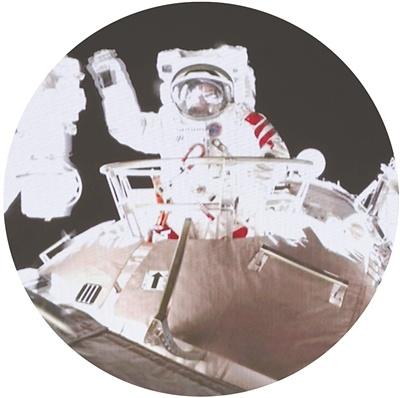 神舟十三号三位航天员的太空旅程过半空间站生活 忙碌又精彩（科技视点）