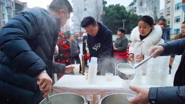 猜灯谜做花灯吃汤圆 温江涌泉的元宵节好嗨哟