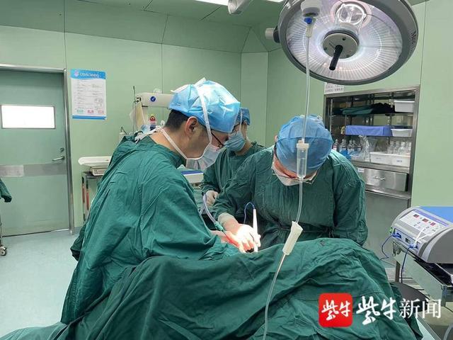 10岁女童得了乳腺炎，医生：预防乳腺疾病真的要从娃娃抓起