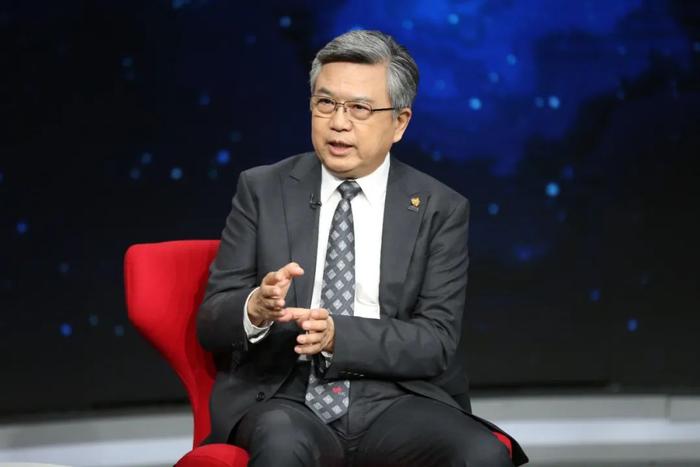 (世界工程组织联合会主席 龚克)