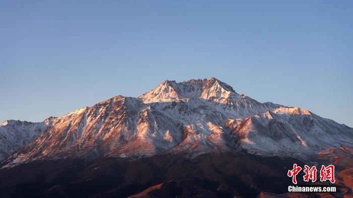 春雪祁连山 来自海拔5000米的纯净与磅礴