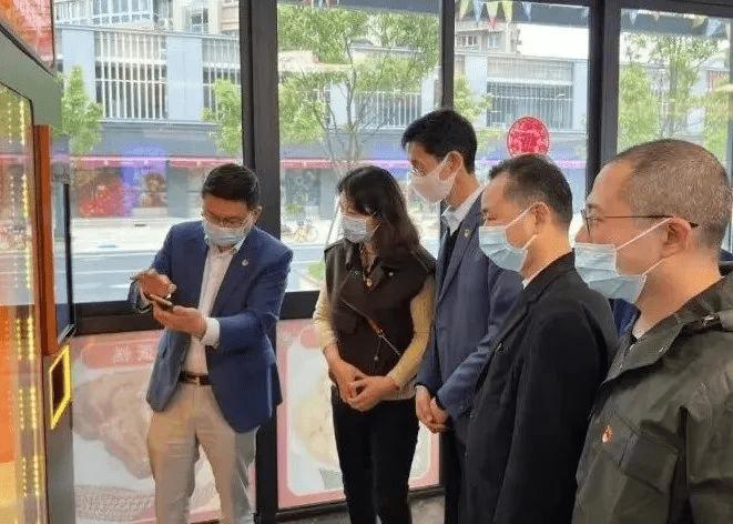 探索智慧餐饮 赋能专业发展｜省餐协和中策职高党建联盟考察田螺云厨智慧厨房